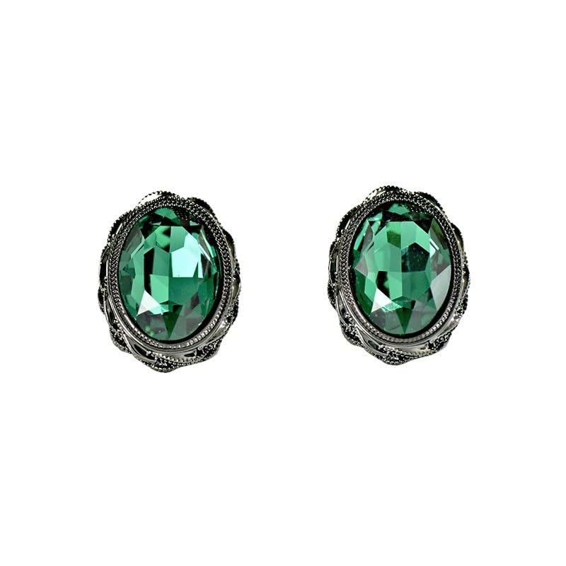 Boucles d'oreilles pierres précieuses vertes pour sublimer vos tenues d'automne au quotidien