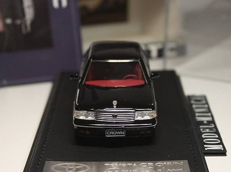 Amazon | △超希少！限定品！STC 1/43 ミニカー Toyota Crown クラウン