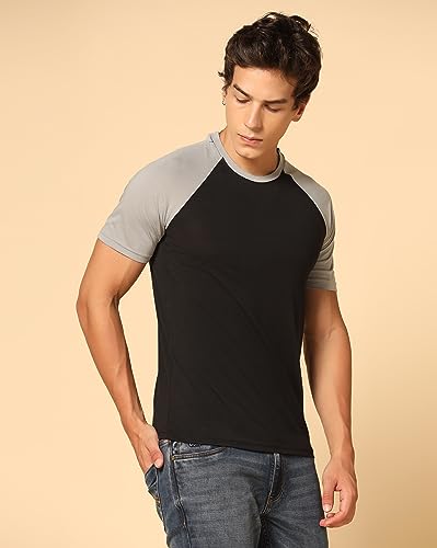 Image of INKKR Men's Solid Regular Fit T-Shirt FFF03-09