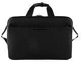 Die Tasche bietet genügend Platz für einen Laptop, ein iPad, Essentials und eine 0,5l Wasserflasche