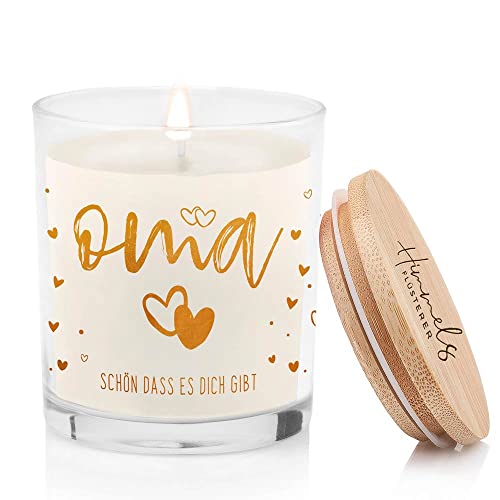 Produktbild von 4you Design Windlicht Familie Mit 4 Namen Graviert (Metall-Weiß- Gold-kursiv), Geschenk Zum Valentinstag, Geburtstagsgeschenk Für Oma, Opa, Mama, Papa, Teelichthalter, Vase