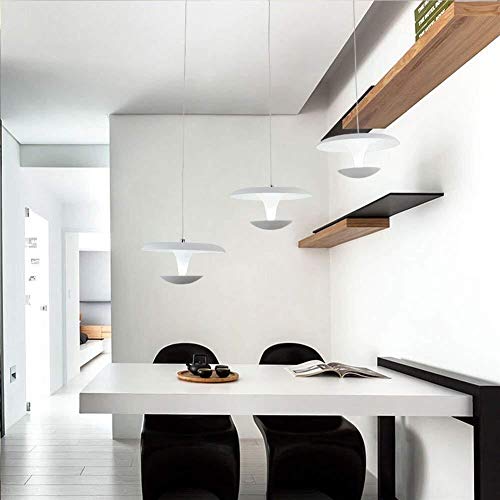 Lustre suspendu LED pour illuminer efficacement une table de restaurant