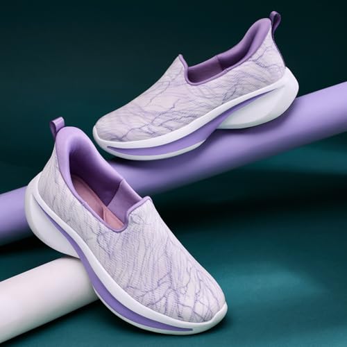 Image of Campus Women's Grasp Walking Shoes