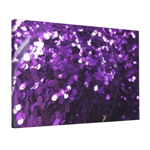 Toile violette pour masquer un mur vide avec art moderne élégant