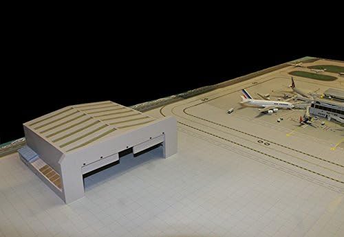 Amazon.com: Gemini Jets Wide-Body Airport Hangar 1:400 Scale