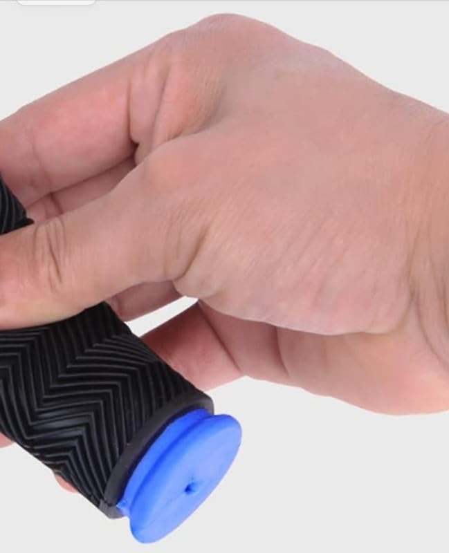 Image of Handle Grips with Taaassel Streamers for Girls Boys and Kids, Non-Slip Bicycle Handlebar Grips