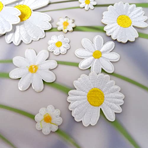 Honbay 30Pcs Daisy Flower Iron On Patches Sew On Patches Delicate Embroidered Appliques For Clothes Decoration And Diy Craft Supplies (5 Size) #TOP3