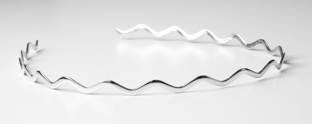 Ficcare Wavy Headband Metal Silver Luminous