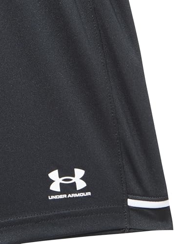 Under Armour Boys' Challenger Shorts2