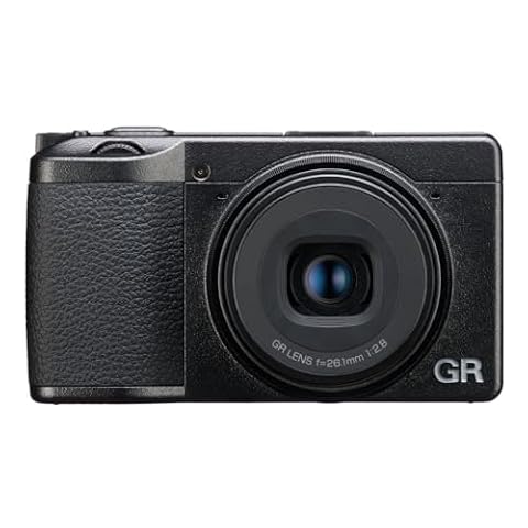 Ricoh GR IIIx HDF Review: The Everyday Camera for Film-Style Shots