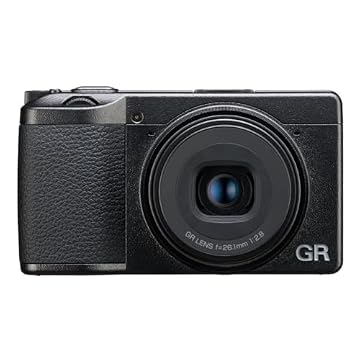 RICOH GR IIIx HDF, modelo de expansão da série GR existente com um filtro de difusão de destaque embutido, câmera digital compacta com sensor CMOS de tamanho APS-C de 24 MP, lente 40 mmF2.8 GR (no