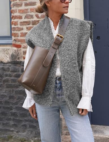 Lviefent Womens Brushed Vest Faux Fur Cap Sleeve Open Front Gilet Sleeveless Jacket Outwear with Pockets4