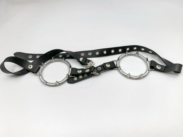 Soutien-gorge harness réglable à rivets pour stimulation intense et bondage