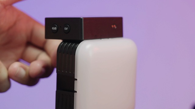 Cage Per IPhone 15 Pro Max Neewer - Con Adattatore Filtri 67mm E Supporto Obiettivi 17mm - Foto 3