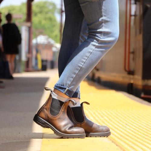 Image of Blundstone Unisex Classic Series Chelsea Boot for Men and Women