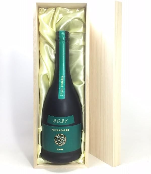 Amazon.co.jp: 新政 純米 ヴィリジアン 720ml 木箱入り 冷蔵発送