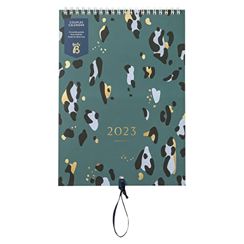 Busy B - Calendario Parejas de enegro a diciembre 2023 - Verde abeto - Planificador anual slim para dos, con columnas, bolsillos mensuales y pegatinas, 5251AMZ Cover