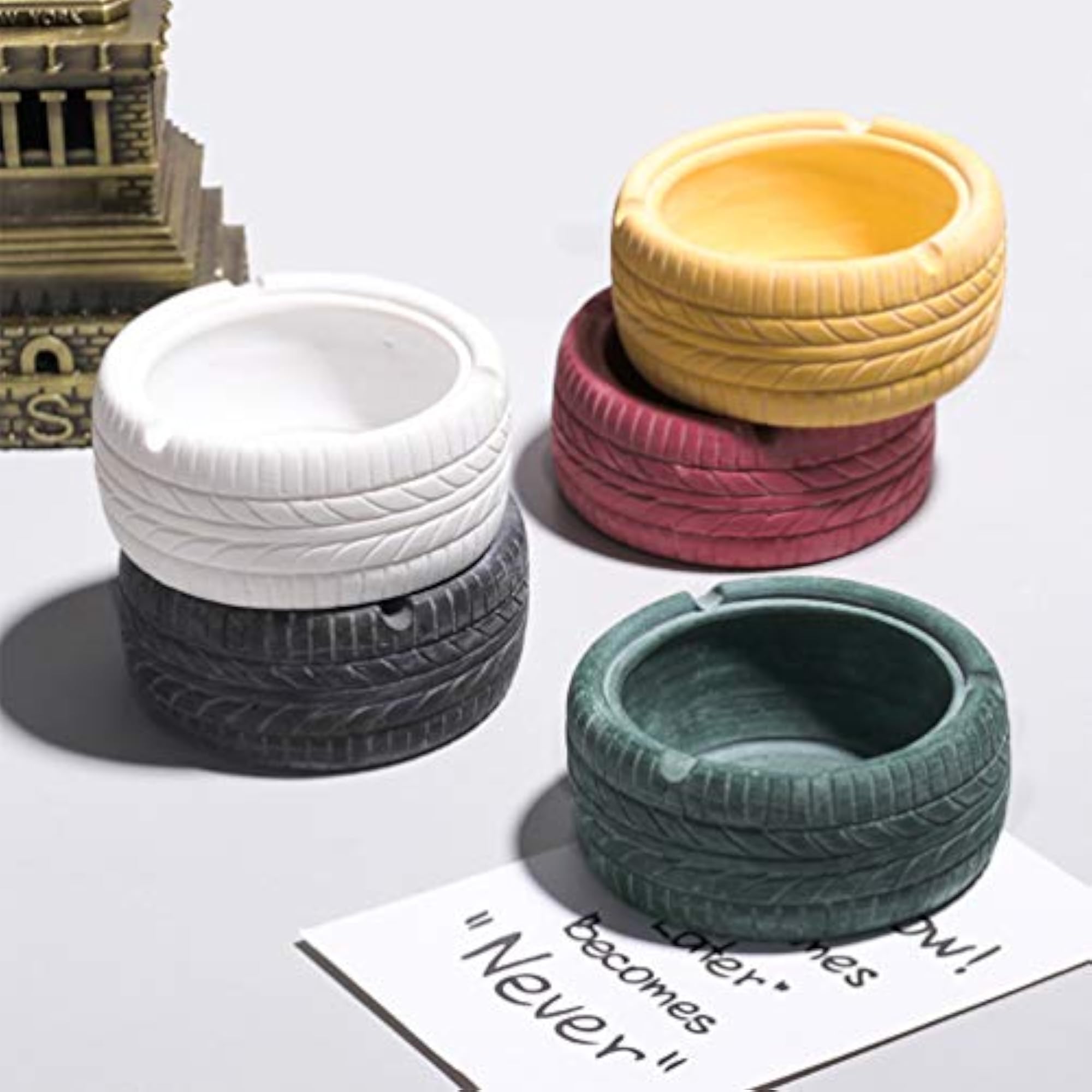 Round Tire Shape Resin Ashtray for Office Use