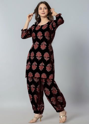 Image of rytras Women Pure Cotton Printed Straight Kurta Set with Palazzo Pants - Ethnic Wear