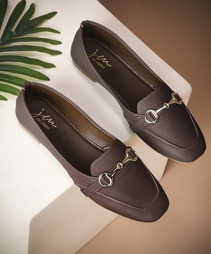 Image of JM LOOKS Sophisticated Horsebit Loafer Flats with Premium Matte Finish and Elegant Metal Link Detail for Daily Style