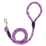 Las correas de nylon son lo suficientemente resistentes para soportar la fuerza de tracción de los perros, también es flexibles para reducir el impacto.