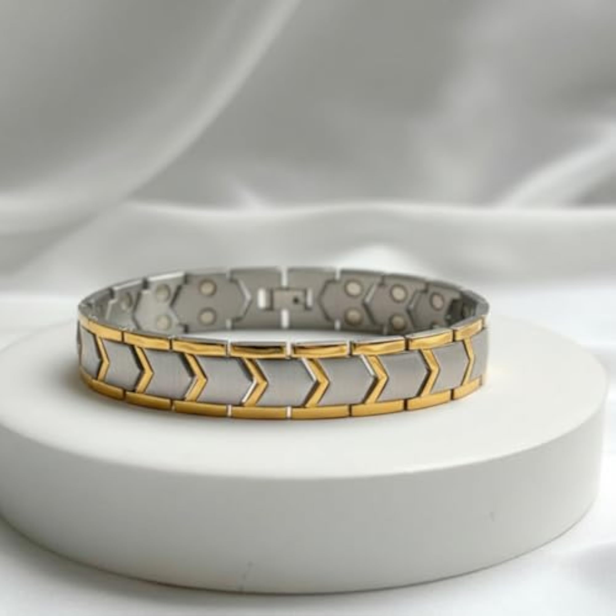 Bio Magnetic Bracelet for Men & Women, Energy Therapy