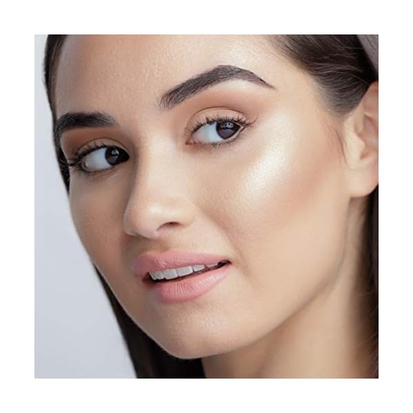 PÜR MINERALS Glow Illuminating Bronzer Skin Perfecting Powder