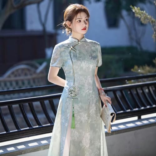 Robe Cheongsam légère doublée opaque pour silhouette affinée au printemps
