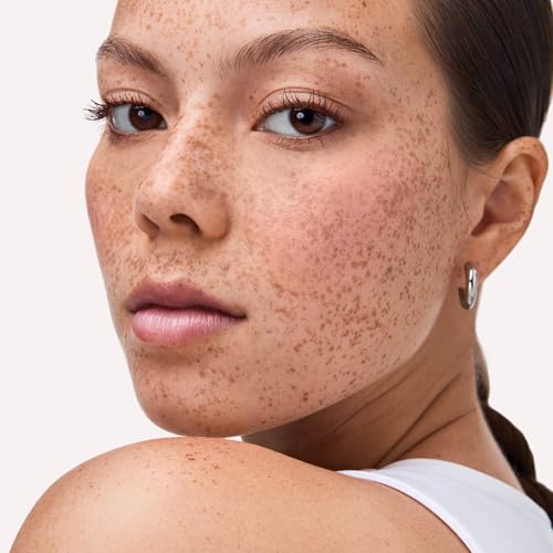 Image of Catrice Soft Glam Baked Blush | Luminous, Lightweight Powder for Buildable Color | Vegan & Cruelty Free (040 | Midnight Berry)