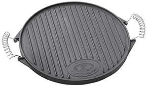 Outdoorchef Gusseisen Grillplatte 480_570 – Grill-Wende-Platte – Gasgrill Zubehör für Kugelgrill – Grillpfanne doppelseitig verwendbar – Ø 39,  cm, Schwarz
