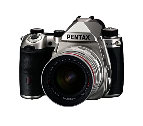 Pentax K-3 Mark III (Plata) con Lente HD DA 20-40mm (Plata)