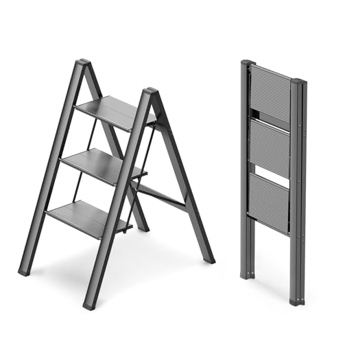 Lightweight 3-Step Folding Ladder