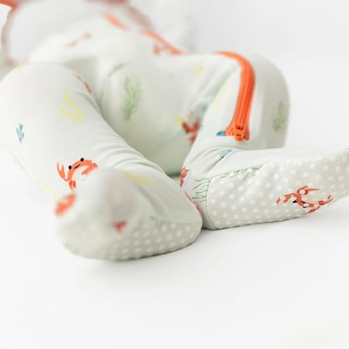 Image of Bamboo Little Soft Baby Footie Pajamas, Baby Clothes, Newborn Sleepers, 95% Viscose and 5% Spandex, 0-24 Months