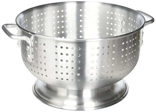 Image of Winco Aluminum Colander with Base, 8-Quart, Medium