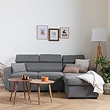 Passez du canapé au lit en un clin d'œil grâce au matelas situé sous le canapé. L'une des méridiennes dispose d'un coffre qui vous permettra de ranger coussins, couettes et oreillers.