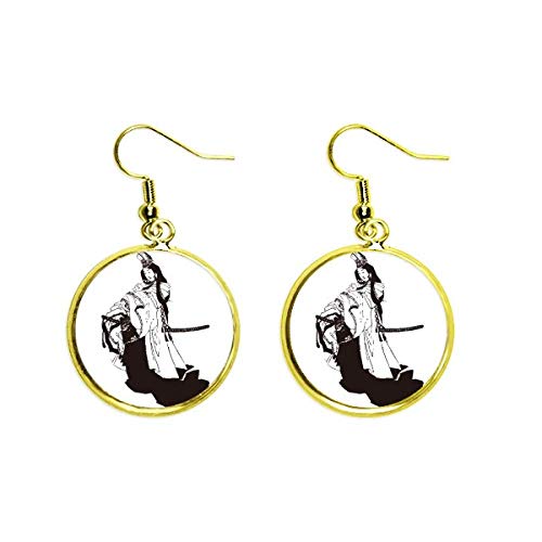 Pendientes de gota dorados con ilustración de kimono negro de alta joyería