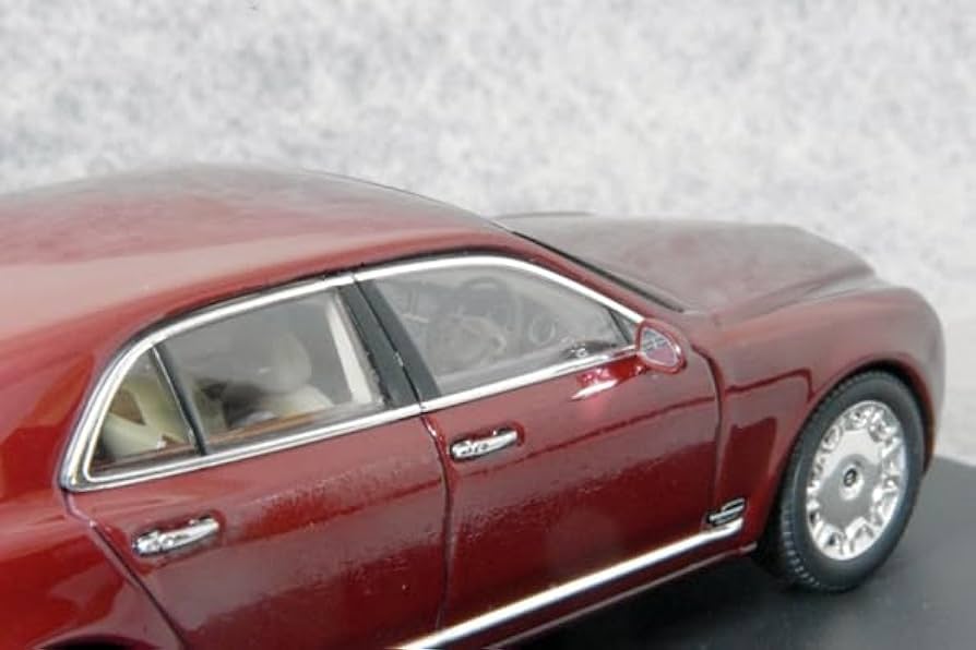 ベントレー ミュルザンヌ 1/43スケール Amazon | 1/43 ベントレー ミュルザンヌ/レッド メタリック