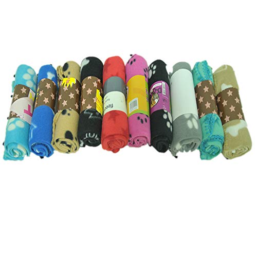 Fliyeong Soft and Comfortable Pet Blanket Paw Print Pattern Suitable for Cats and Dogs (Red) - Image 4
