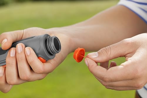 Gardena Classic Multi Sprayer: Garden Sprayer for Watering beds and Potted Plants, Three Spray Patterns, Frost Protection, Single-Hand Operation (18313-20) by Gardena - Used condition - Image 3