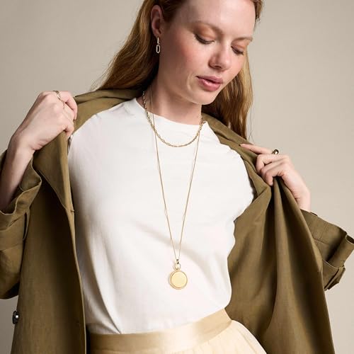Image of Fossil Women's Gold-Tone Stainless Steel Pendant Chain Necklace for Women