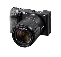 Sony Alpha 6400 cámara mirrorless (APS-C) con Obje...: Autofoco de primera calidad y excelente calidad de imagen. Grabación de vídeos en alta resolución 4K HDR y función de cámara lenta Full HD (120p) con enfoque automático Objetivo zoom 18-135mm, de gran ampliación 7,5x, es ideal para fotografía de pais...