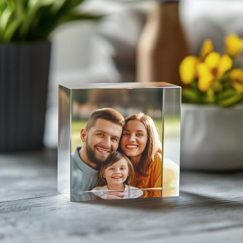 5 x 5 cm Fotoblock mit ihrem Bild aus original PLEXIGLAS - Transparenter Acrylblock, das Foto-Geschenk in brillanten Farben als hochwertige Geschenkidee...