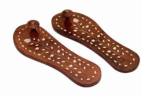 Image of Art and Craft India Wooden Handmade khadau for Temple Decoration | Khadau Slipper for Men & Women | Wearable Charan Paduka | mandir Puja Ghar Decoration Item | Slipper for Lord Temple (Brass Design)