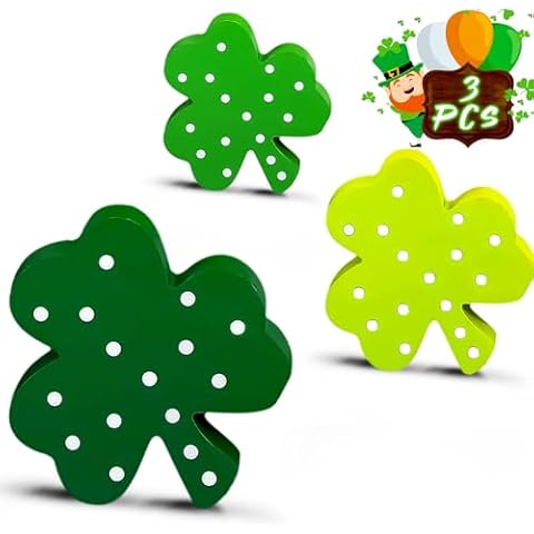 3 Pcs St. Patrick's Day Wooden Shamrock Decoration, Irish Clover Shamrock Wooden Table Centerpiece Ornaments Decoration St Patrick's Day Tiered Tray Decor for Holiday Fireplace Home Cover