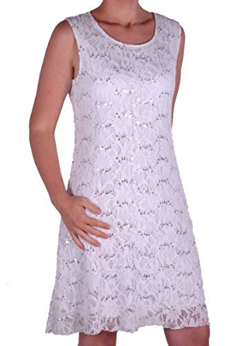 Robe de soirée grande taille : sublimez vos formes sans complexe avec la dentelle Fabia