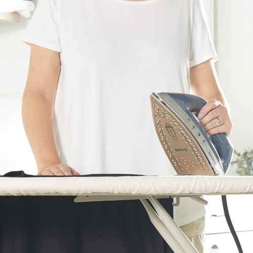 Beldray Titanium Steam Surge Pro Bügeleisen – Dampfbügelstation mit XL 1,2L Wassertank, Dampfbügeleisen mit Keramiksohle, variabler Temperaturregelung, Anti-Kalk-Funktion, 2400 W