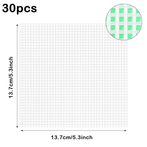Allazone 30 Stück Mesh Canvas Sheets Weich Dauerhaft Kunststoff, 7 Count Transparent Mesh Canvas für Stickerei, Stricken und Häkelprojekte, 13.8 x 13.8 cm