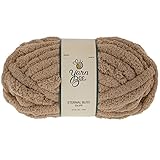 Kompatible Strickwerkzeuge: Für ein ungekräuseltes Strick-/Häkelerlebnis empfehlen wir die Verwendung von 25 mm (US-Größe 50) Stricknadeln und eine 10,2 x 10,2 cm Strickstärke mit dem klobigen Deckengarn Um es als Häkelgarn zum Häkeln zu verwenden, empfehlen wir 25 mm (US: Größe U) Haken und 2 einzelne Häkelnadeln x 2 Reihen (10,2 x 10,2 cm) Häkelstärke.