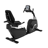 kettler heimtrainer stratos FEATURES: Anzeige der Leistungsparameter Geschwindigkeit, Kalorien, Puls, Raumtemperatur, RPM, Strecke und Trainingszeit auf dem LCD Trainingscomputer. Schwerpunktriemenpedalen, komfortabler Sattel vertikal und in der Neigung verstellbar. Die integrierten Handpulssensoren messen dabei deine Pulsfrequenz. Es steht ein Herzfrequenz-Programm sowie ein spezielles Training zur Erholungspulsmessung mit Fitnessnote zur Auswahl.