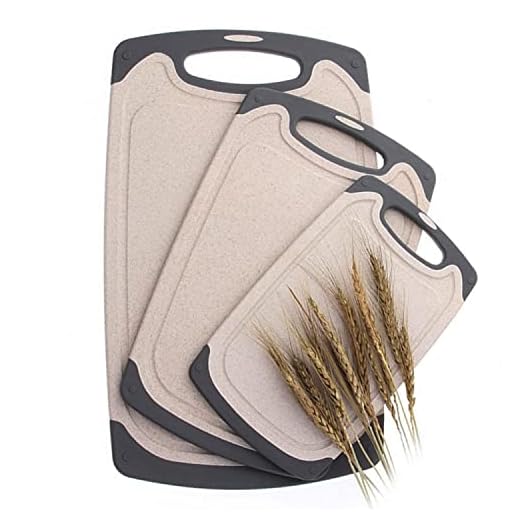 FLYINGSEA Cutting Boards For Kitchen, Anti-Skid Eco-Wheat Straw Cutting Board Set (3 Pcs), Dishwasher Safe (light brown)